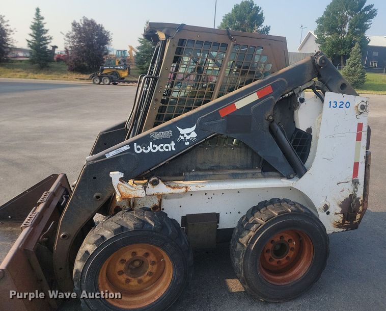 image for item OD9659 1992 Bobcat 7753 skid steer loader