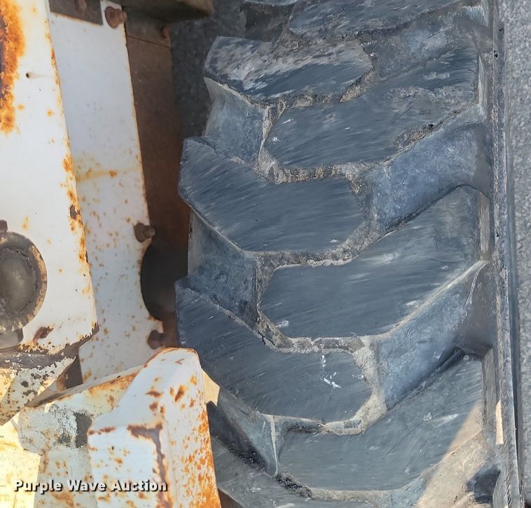 image for item OD9659 1992 Bobcat 7753 skid steer loader