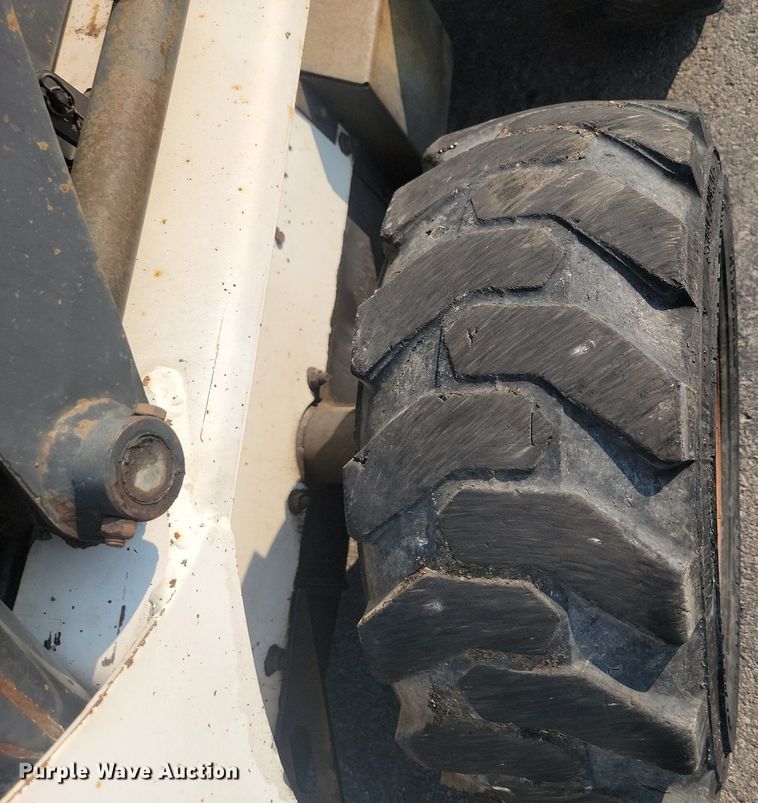 image for item OD9659 1992 Bobcat 7753 skid steer loader