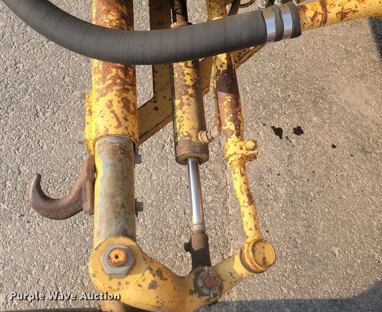 image for item OD9660 1991 Ford 7710 tractor