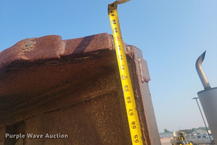 image for item OD9660 1991 Ford 7710 tractor