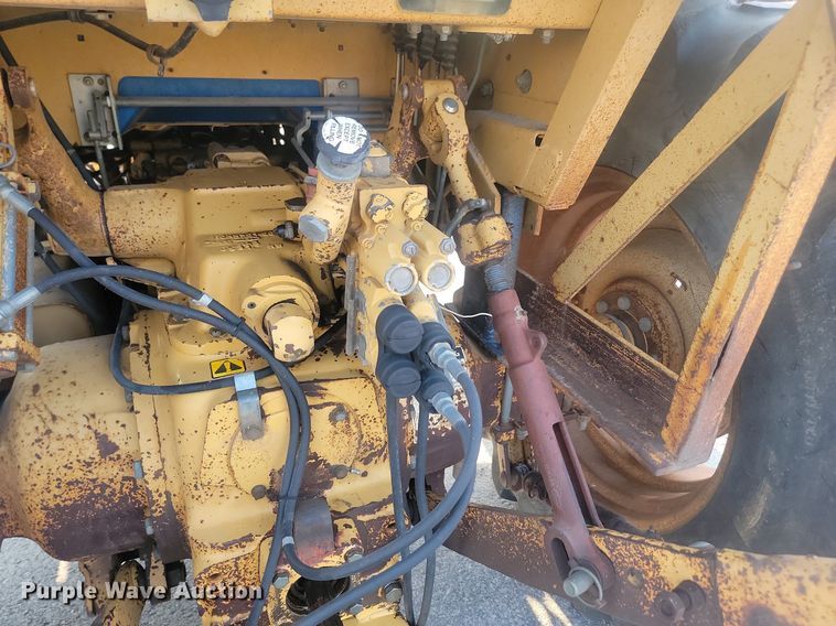 image for item OD9660 1991 Ford 7710 tractor