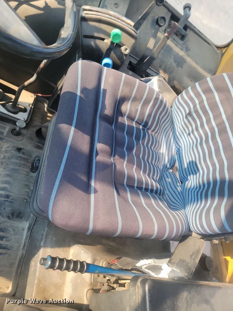 image for item OD9660 1991 Ford 7710 tractor