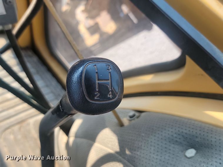 image for item OD9660 1991 Ford 7710 tractor