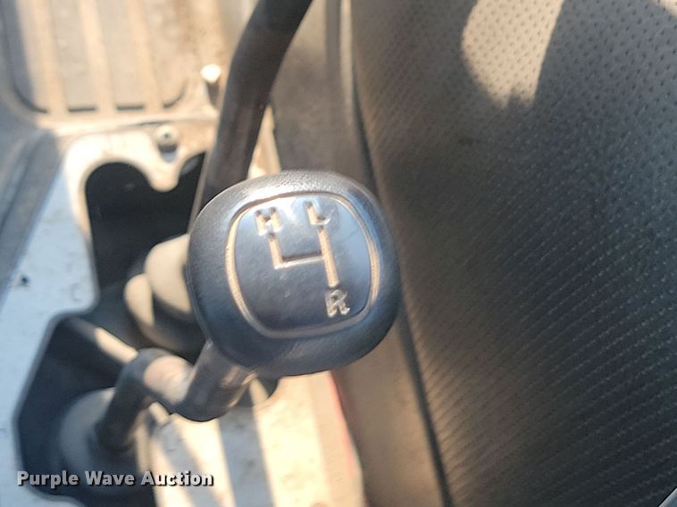 image for item OD9660 1991 Ford 7710 tractor