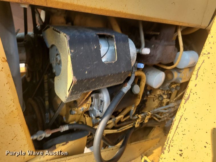 image for item OD9660 1991 Ford 7710 tractor