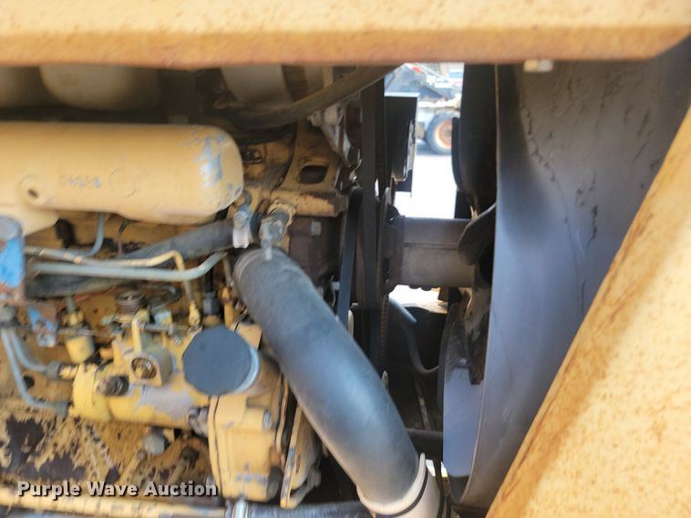 image for item OD9660 1991 Ford 7710 tractor