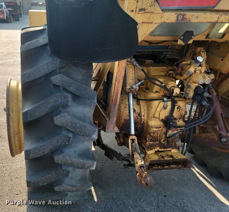 image for item OD9660 1991 Ford 7710 tractor