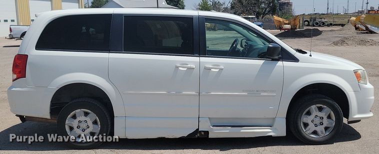 image for item OD9661 2012 Dodge Grand Caravan handicap accessible van