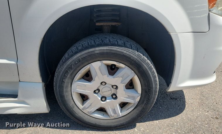 image for item OD9661 2012 Dodge Grand Caravan handicap accessible van