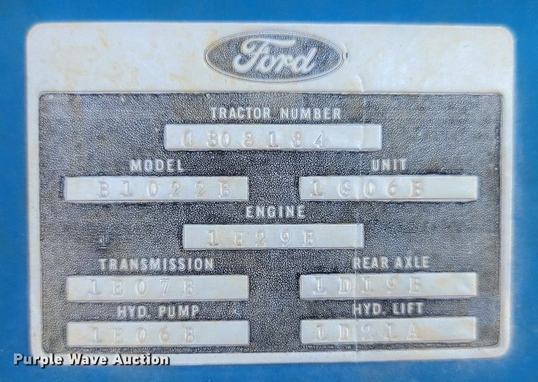 image for item OD9662 1971 Ford 2000 tractor