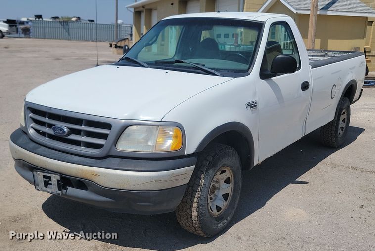 image for item OD9664 2000 Ford F150 pickup truck