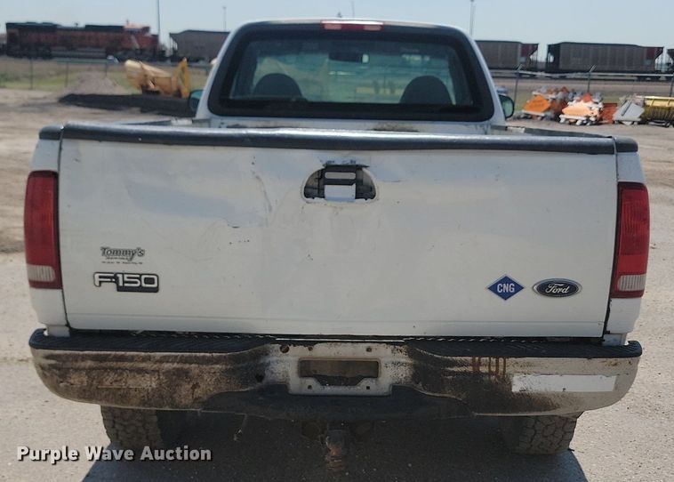 image for item OD9664 2000 Ford F150 pickup truck