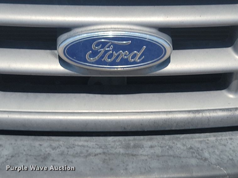 image for item OD9664 2000 Ford F150 pickup truck