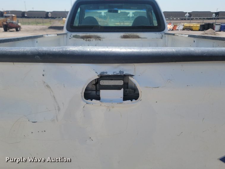 image for item OD9664 2000 Ford F150 pickup truck