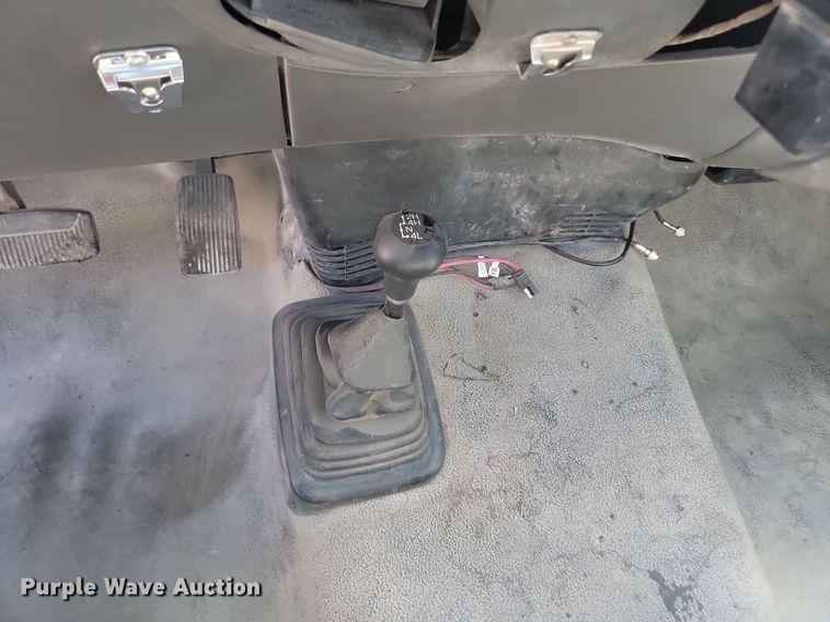 image for item OD9664 2000 Ford F150 pickup truck