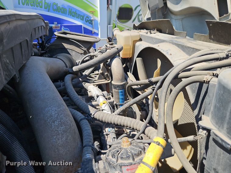 image for item OF9822 2011 International  7300 refuse truck