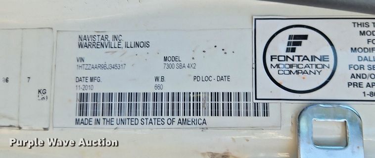 image for item OF9822 2011 International  7300 refuse truck