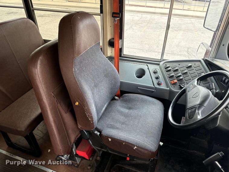 image for item OF9882 2014 IC Corporation  PB10500 school bus