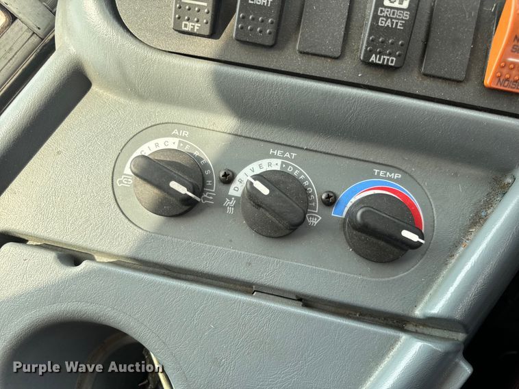 image for item OF9882 2014 IC Corporation  PB10500 school bus