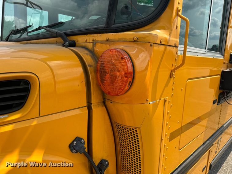 image for item OF9883 2007 IC Corporation  PB10500 school bus