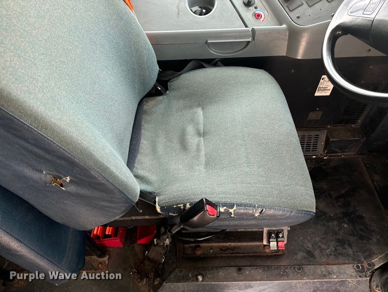 image for item OF9883 2007 IC Corporation  PB10500 school bus