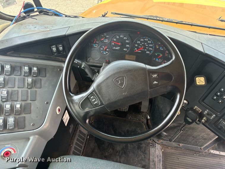 image for item OF9883 2007 IC Corporation  PB10500 school bus