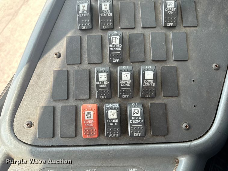 image for item OF9883 2007 IC Corporation  PB10500 school bus