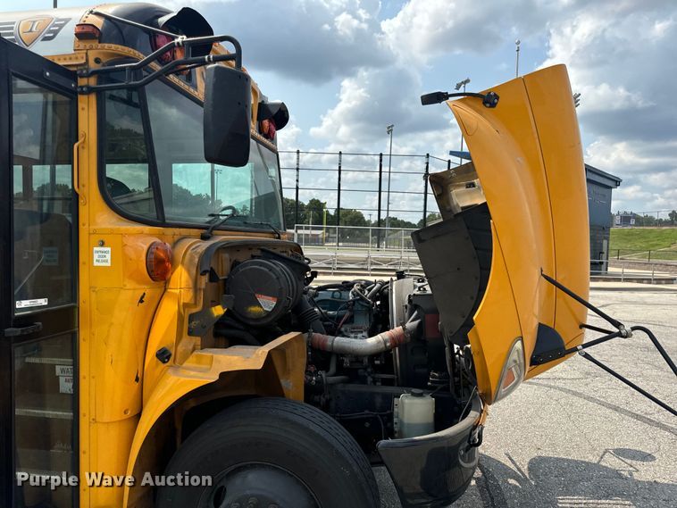 image for item OF9883 2007 IC Corporation  PB10500 school bus