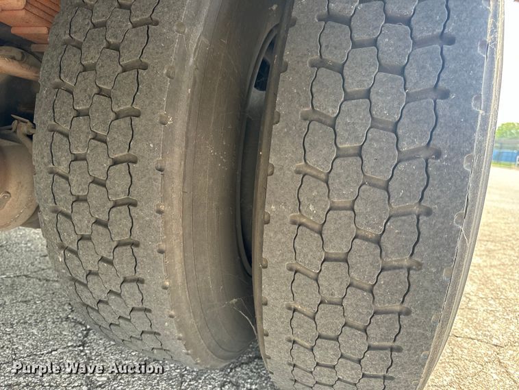 image for item OF9883 2007 IC Corporation  PB10500 school bus