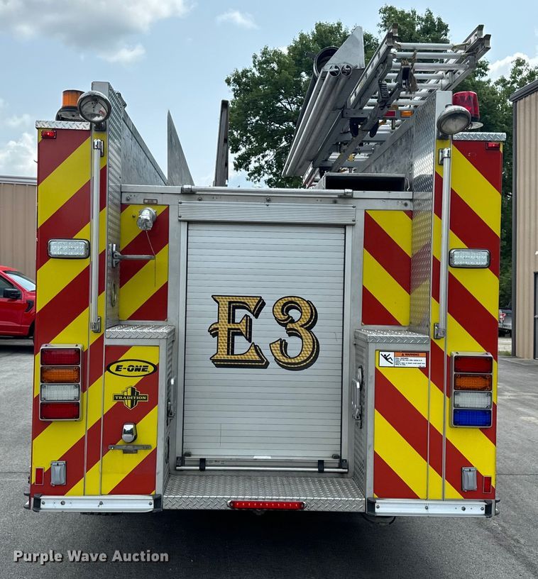 image for item OF9884 2010 International  4400 DuraStar pumper fire truck