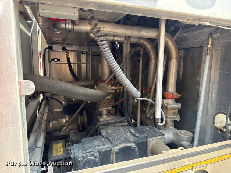 image for item OF9884 2010 International  4400 DuraStar pumper fire truck