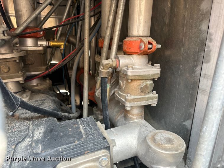 image for item OF9884 2010 International  4400 DuraStar pumper fire truck