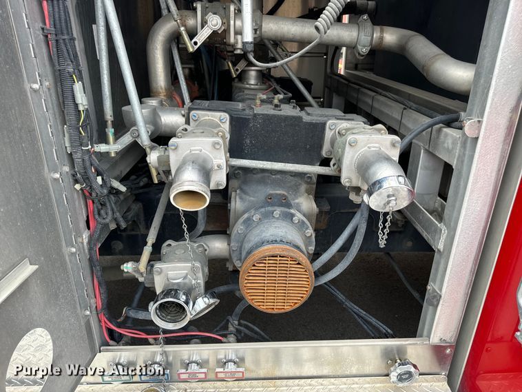 image for item OF9884 2010 International  4400 DuraStar pumper fire truck