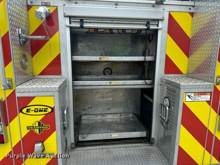 image for item OF9884 2010 International  4400 DuraStar pumper fire truck