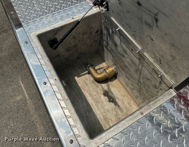 image for item OF9884 2010 International  4400 DuraStar pumper fire truck