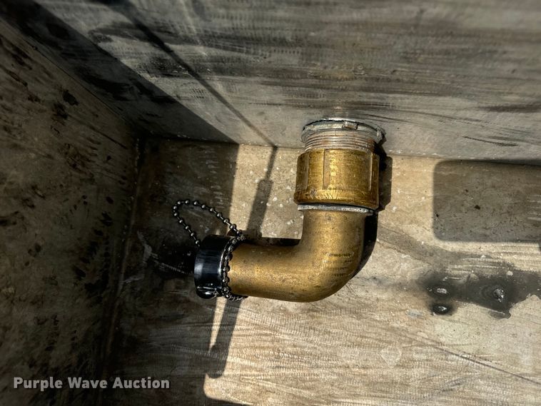 image for item OF9884 2010 International  4400 DuraStar pumper fire truck