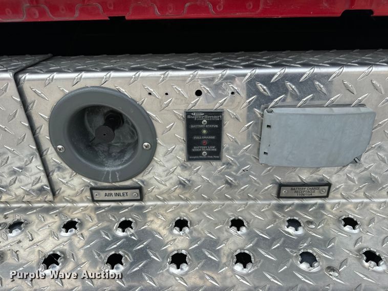 image for item OF9884 2010 International  4400 DuraStar pumper fire truck