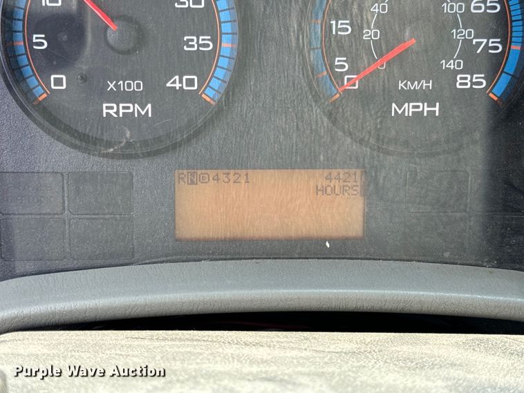 image for item OF9884 2010 International  4400 DuraStar pumper fire truck