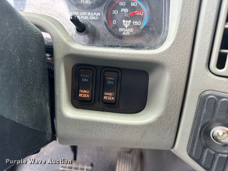 image for item OF9884 2010 International  4400 DuraStar pumper fire truck