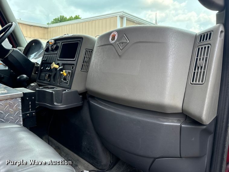 image for item OF9884 2010 International  4400 DuraStar pumper fire truck