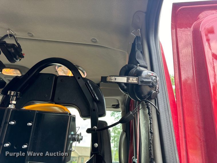 image for item OF9884 2010 International  4400 DuraStar pumper fire truck