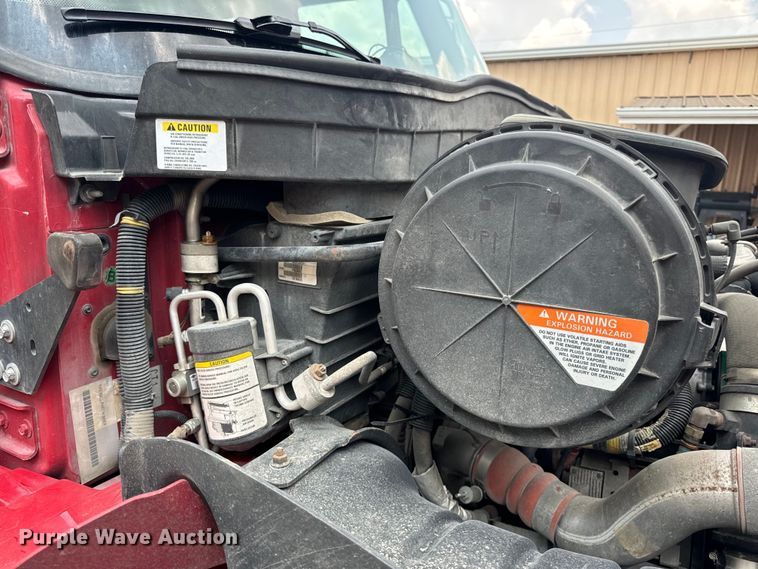 image for item OF9884 2010 International  4400 DuraStar pumper fire truck