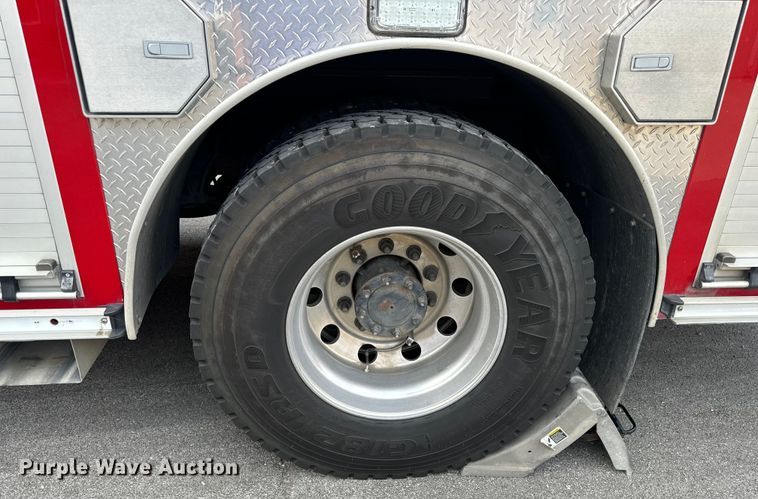 image for item OF9884 2010 International  4400 DuraStar pumper fire truck