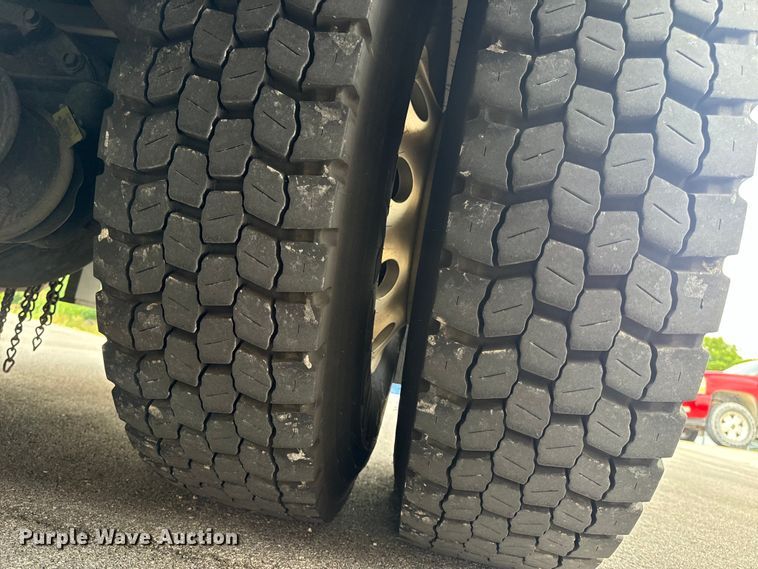 image for item OF9884 2010 International  4400 DuraStar pumper fire truck