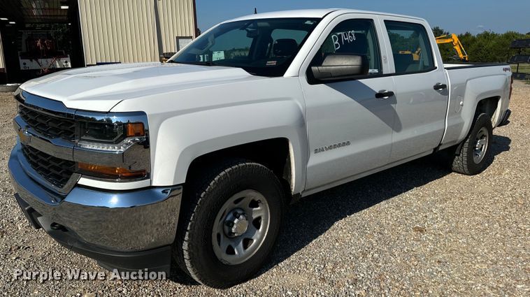 image for item OF9934 2017 Chevrolet  Silverado 1500 Crew Cab pickup truck