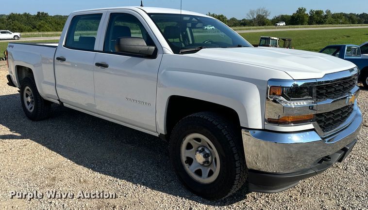 image for item OF9934 2017 Chevrolet  Silverado 1500 Crew Cab pickup truck