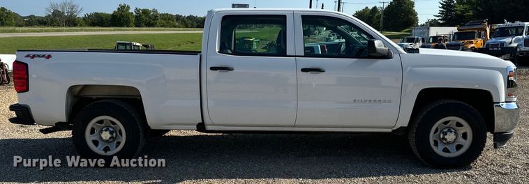 image for item OF9934 2017 Chevrolet  Silverado 1500 Crew Cab pickup truck