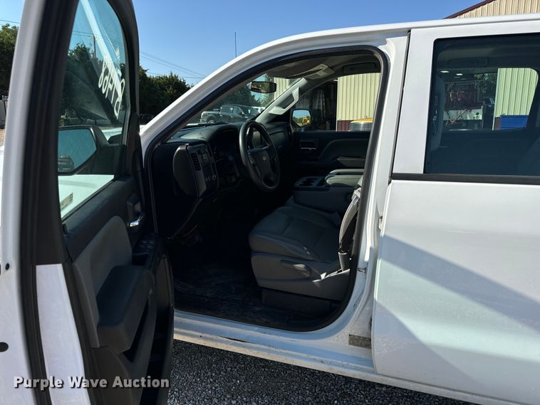 image for item OF9934 2017 Chevrolet  Silverado 1500 Crew Cab pickup truck