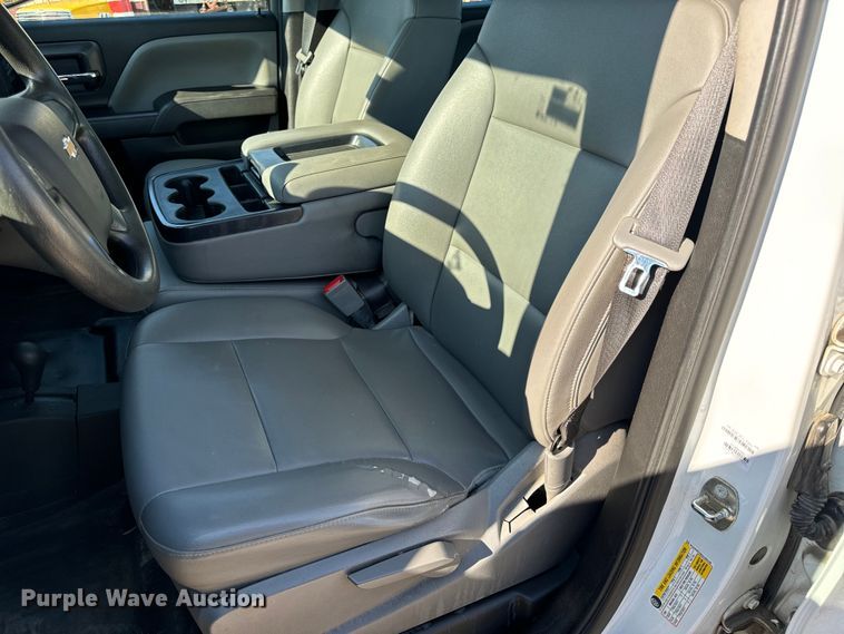 image for item OF9934 2017 Chevrolet  Silverado 1500 Crew Cab pickup truck